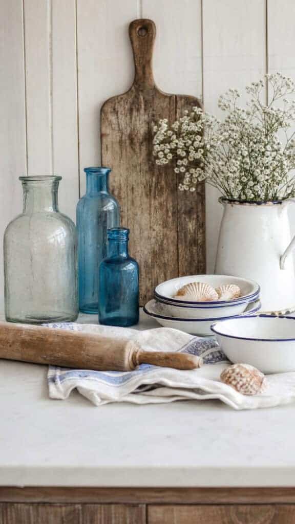 Vintage-Inspired Accessories