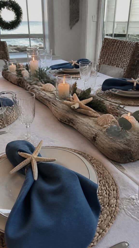 Coastal Table Settings and Centerpieces
