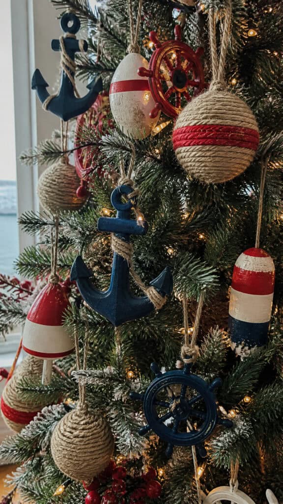 Nautical Rope and Anchor Accents