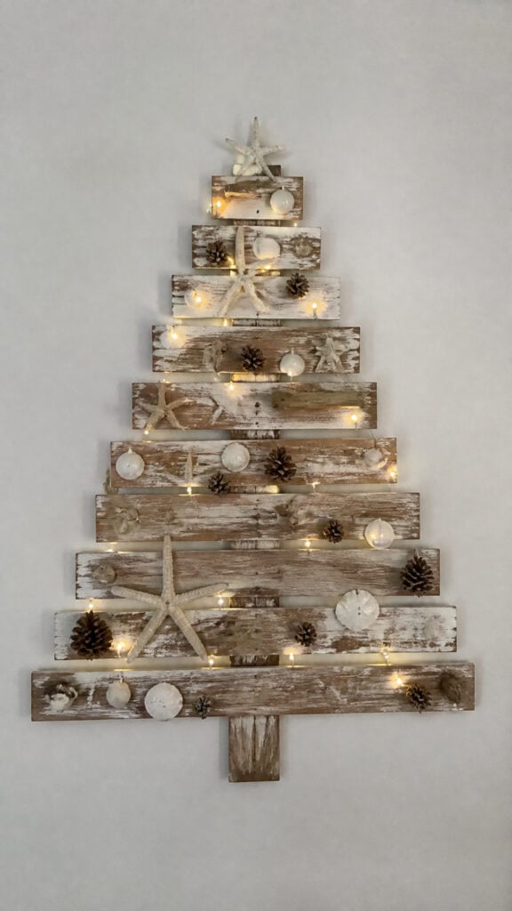 Pallet Wood Coastal Christmas Tree