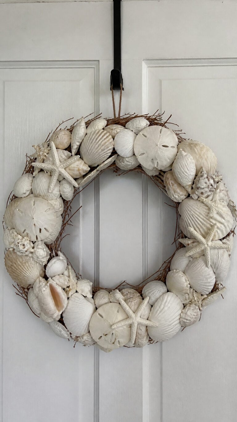 Classic Seashell Wreath Magic