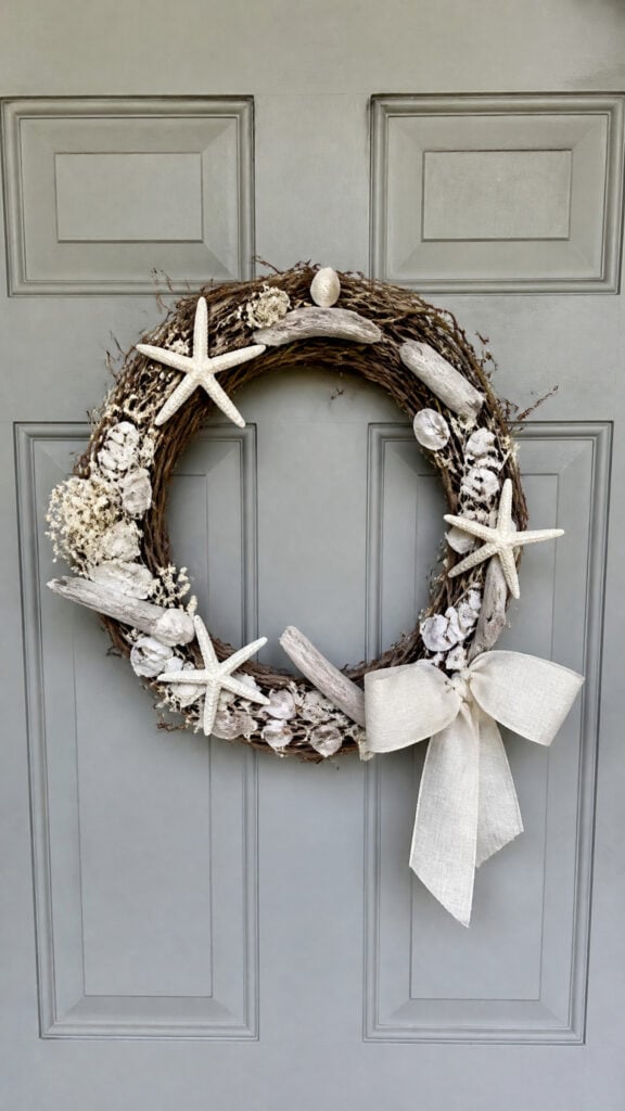Minimalist White and Natural Wreath