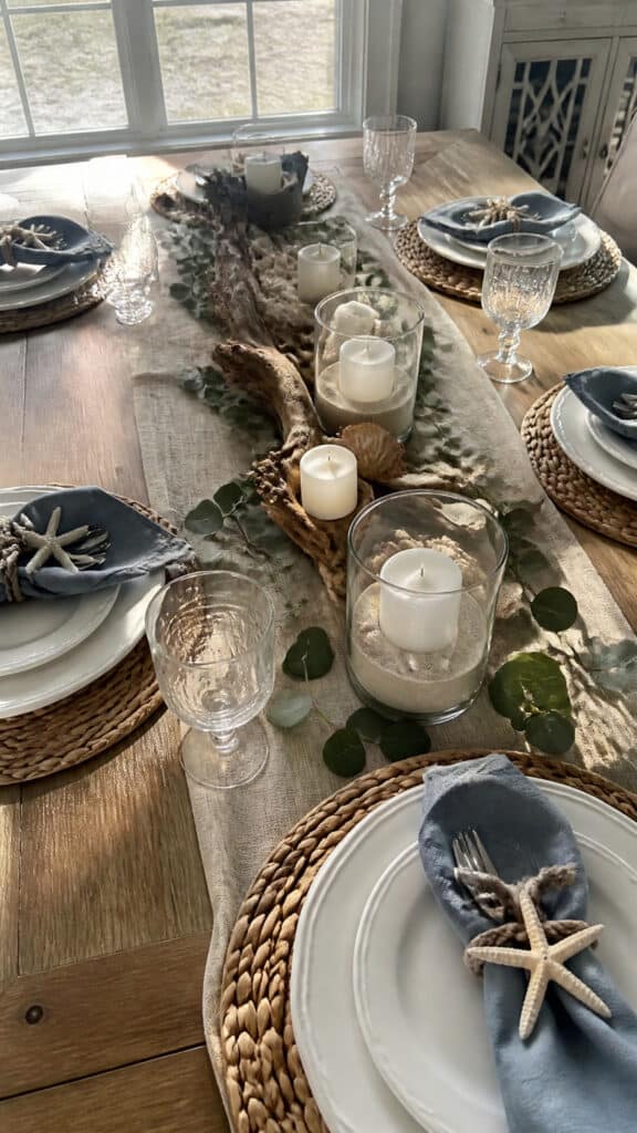 Coastal Christmas Table Settings and Dining Decor