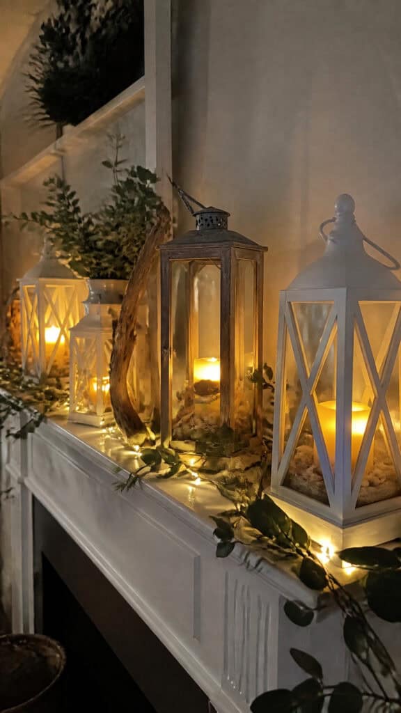 Lighting That Creates Coastal Christmas Magic
