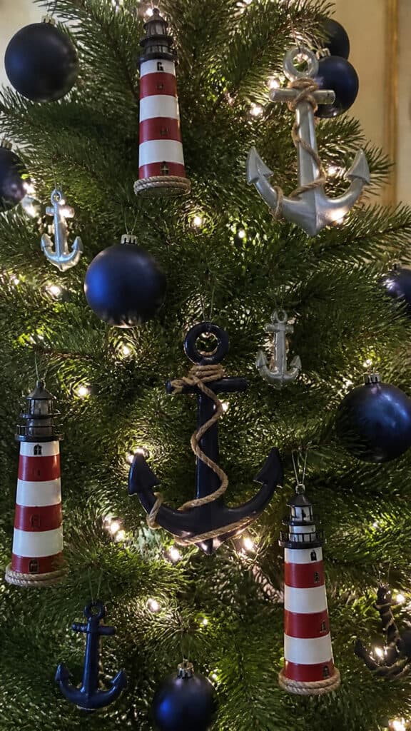 Lighthouse and Anchor Accents