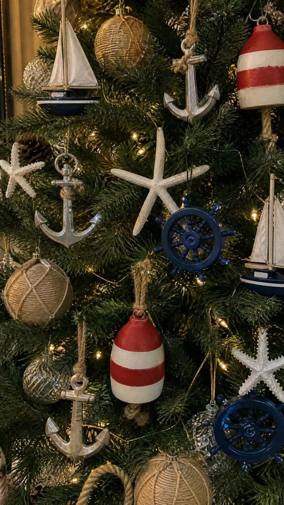 Anchors, Ropes, and Maritime Ornaments That Make a Statement